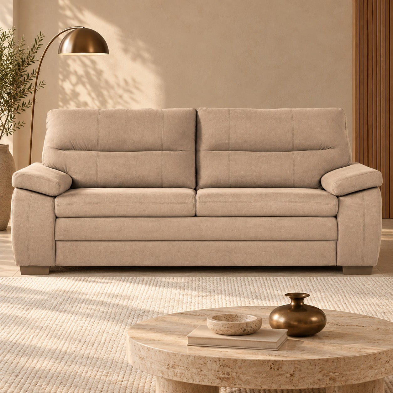 Sofa-Polonia-linho-de-frente-em-sala-ambientada.-Decoracao-nao-acompanha.