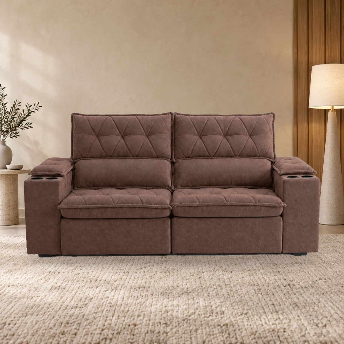 Sofa-Doha-visto-de-frente-em-ambiente-residencial